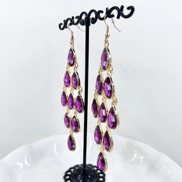 NWT - Charming Charlie - Purple Faceted Teardrop Chandelier Gold Tone Earrings - Picture 3 of 7